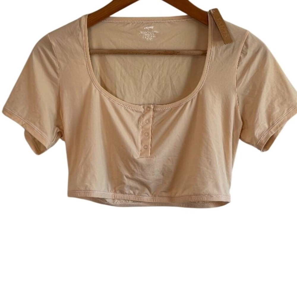 NEW SKIMS Fits Everybody Henley Crop Top Sand READ Neutral Soft Stretch Consign
